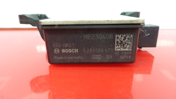 Bouton / interrupteur électromécanique  MITSUBISHI Fuso Imagem-2