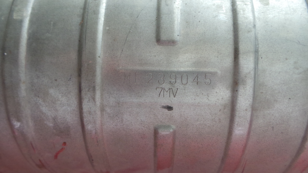 Catalizzatore / filtro antiparticolato MITSUBISHI Fuso Imagem-3