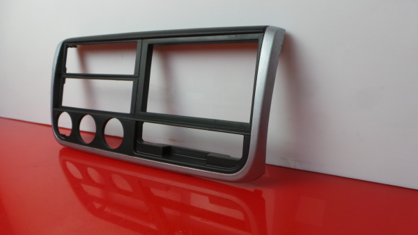 Panneau revêtement console centrale / radio MITSUBISHI Fuso Imagem-1