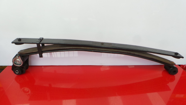 Essieu arrière à disques MITSUBISHI Fuso