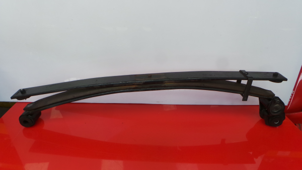 Essieu arrière à disques MITSUBISHI Fuso