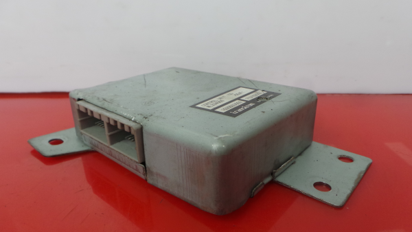 Bouton / interrupteur électromécanique  MITSUBISHI Fuso Imagem-3