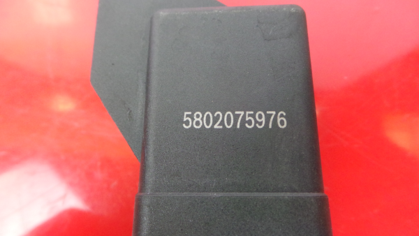 Bouton / interrupteur électromécanique  MITSUBISHI Fuso Imagem-3