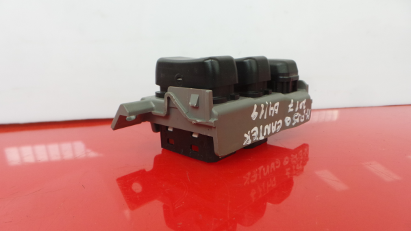 Bouton / interrupteur électromécanique  MITSUBISHI Fuso Imagem-2