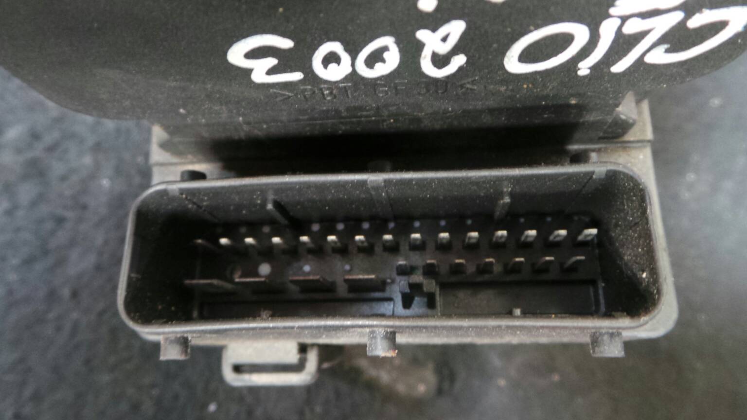 ABS RENAULT Clio II (BB0/1/2_, CB0/1/2_) Imagem-1