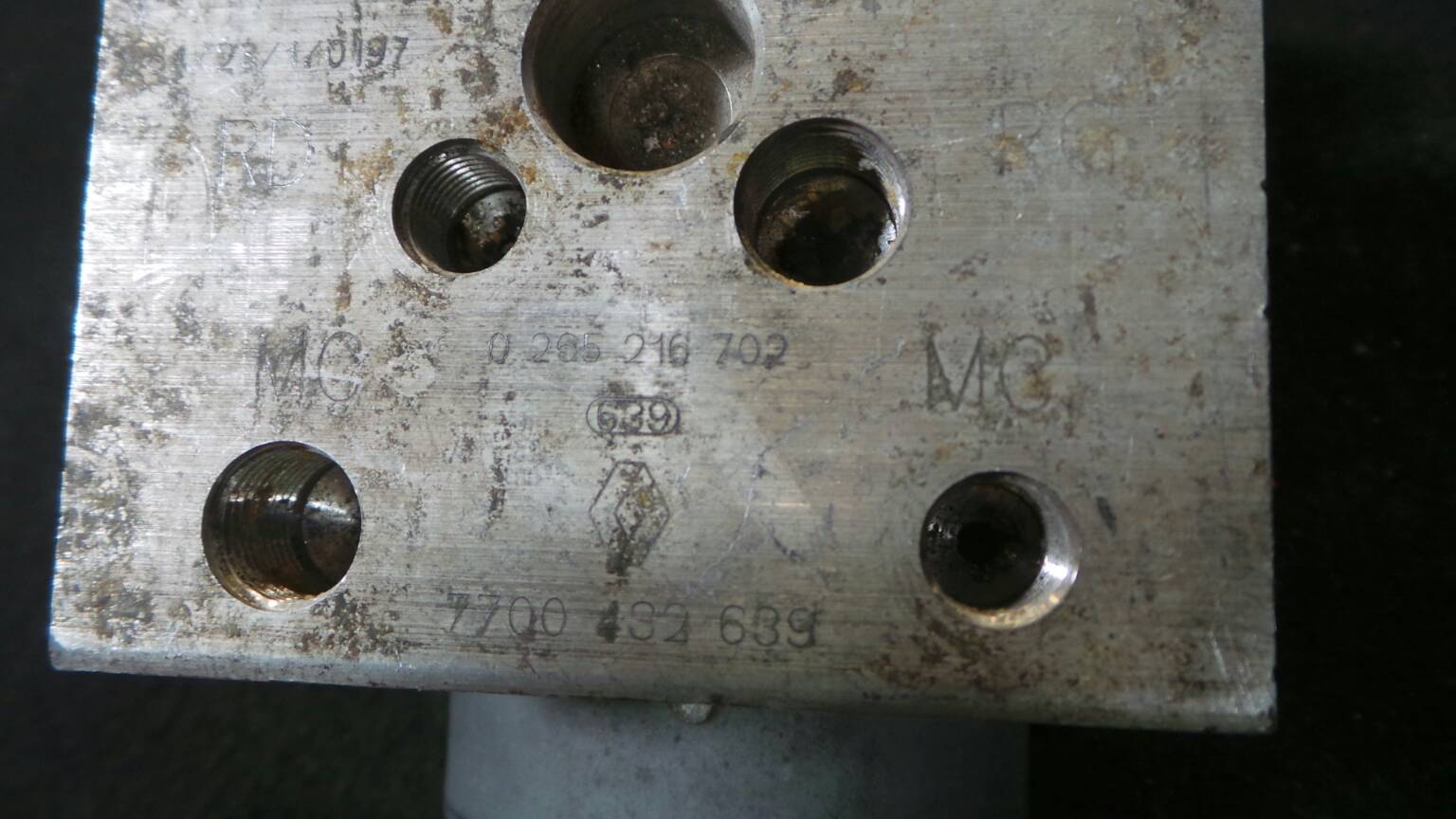 ABS RENAULT Clio II (BB0/1/2_, CB0/1/2_) Imagem-2