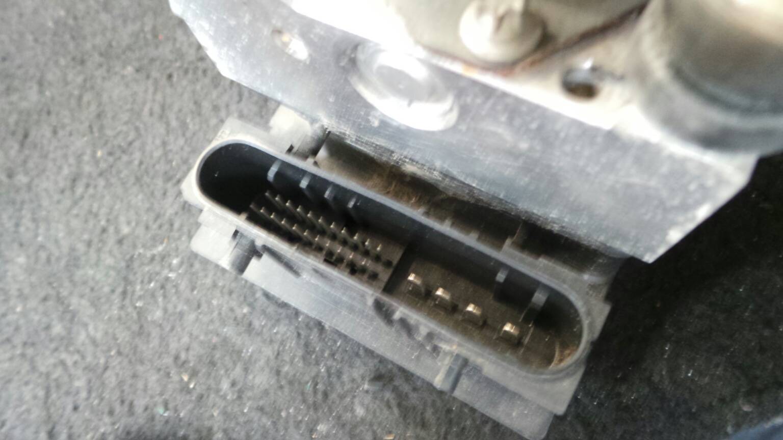 ABS RENAULT Clio III (BR0/1, CR0/1) Imagem-1