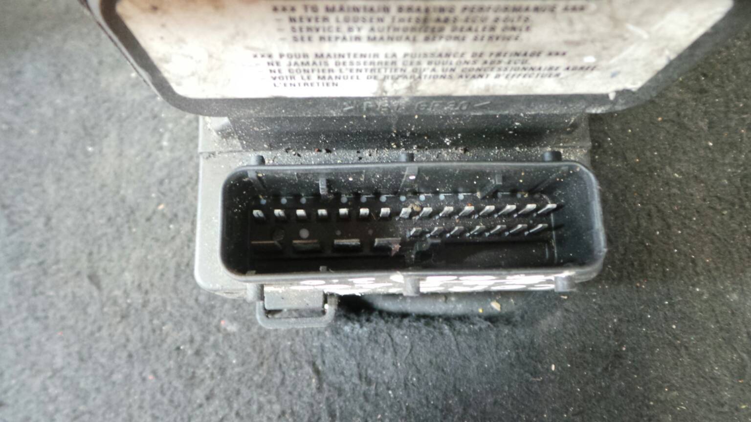 ABS TOYOTA Corolla Hatchback (_E12_) Imagem-1