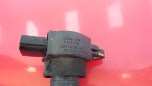 Bobine d'allumage MITSUBISHI Colt VI (Z3_A, Z2_A) Imagem-3