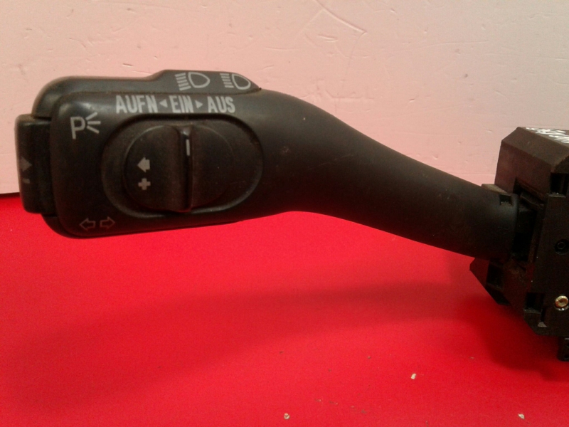 Light control stalk AUDI TT (8N3) Imagem-2