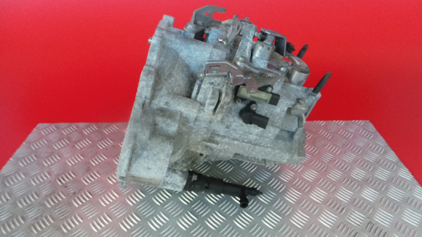 Boîte de vitesses manuelle MITSUBISHI Colt VI (Z3_A, Z2_A) Imagem-5