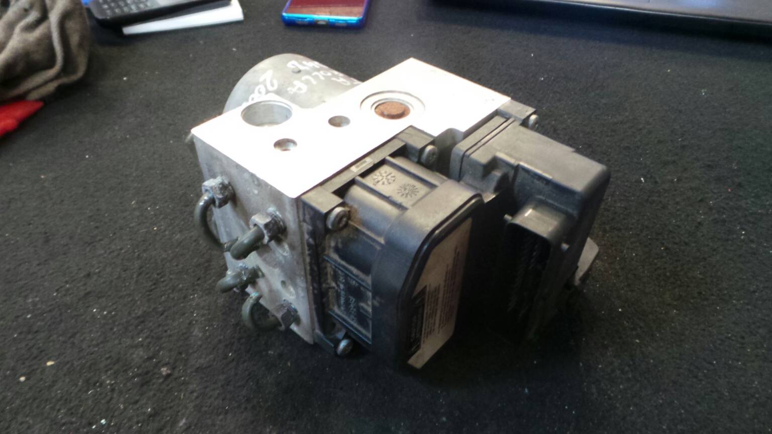 ABS TOYOTA Corolla Hatchback (_E12_)