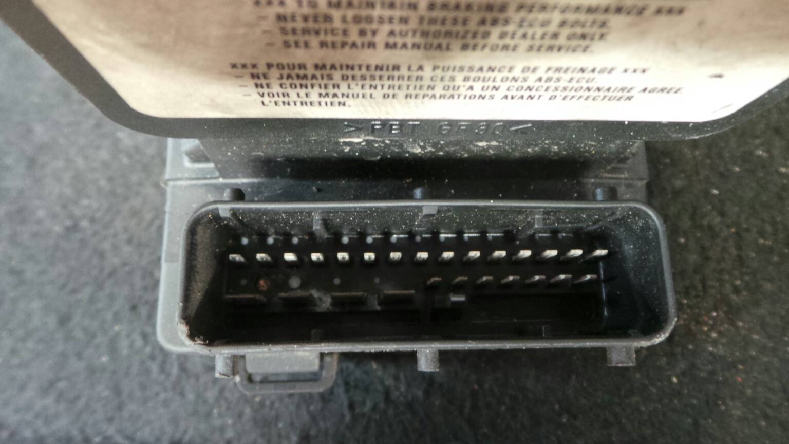 ABS TOYOTA Corolla Hatchback (_E12_) Imagem-1