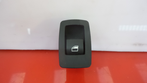 Comando / interruttore alzacristallo posteriore destro BMW 1 (F20) Imagem-1