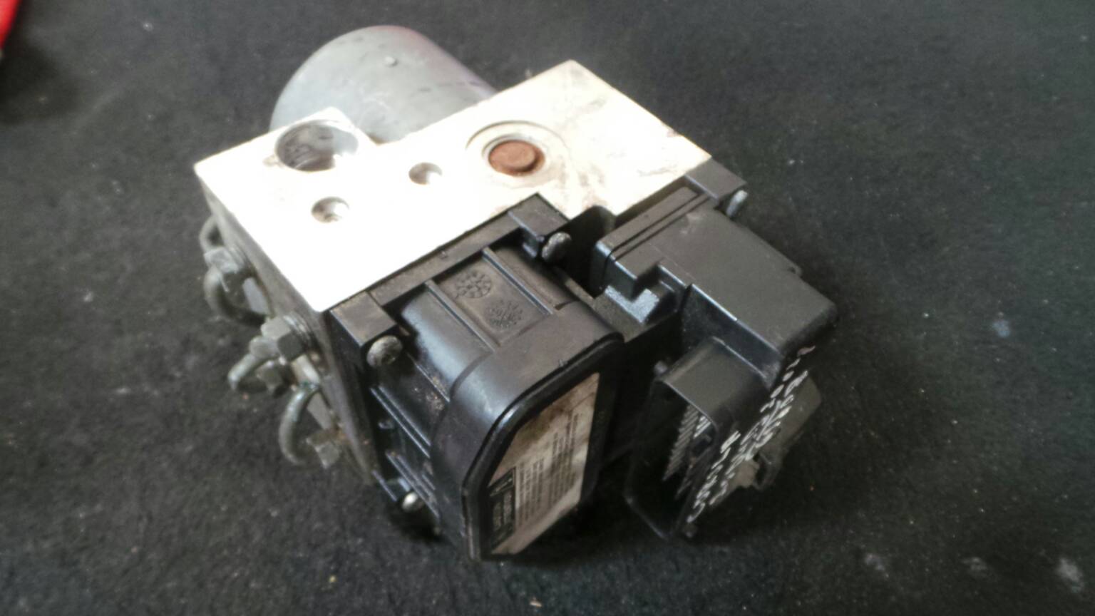 ABS TOYOTA Corolla Hatchback (_E12_)