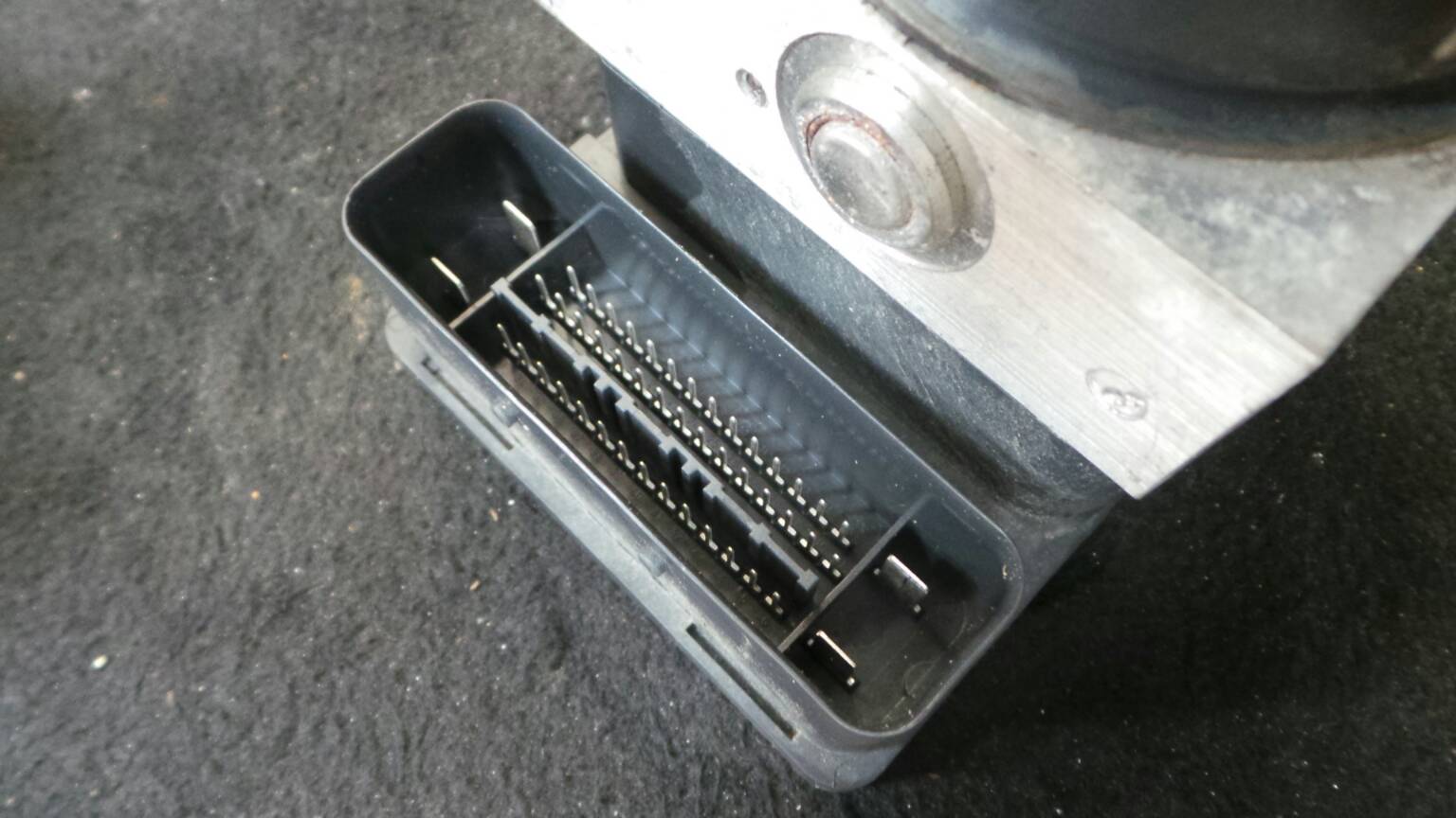 ABS MAZDA 3 (BK) Imagem-1