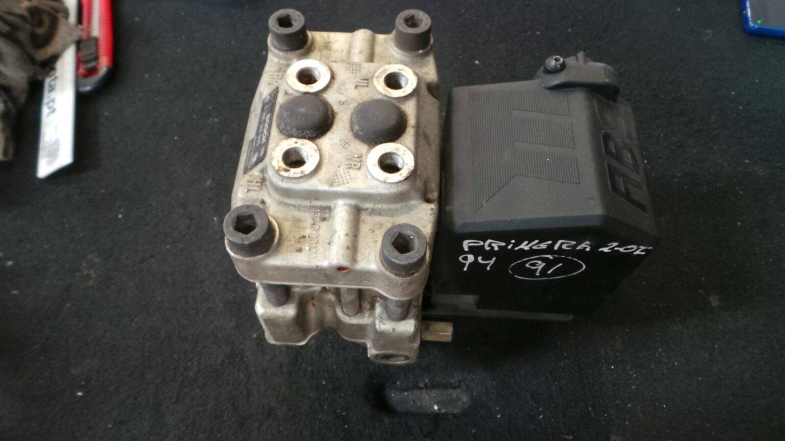 ABS NISSAN Primera Sedan (P10)