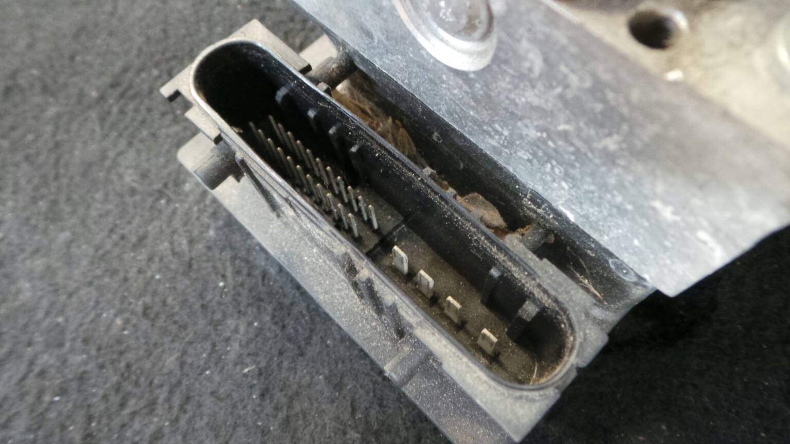 ABS NISSAN Micra III (K12) Imagem-1