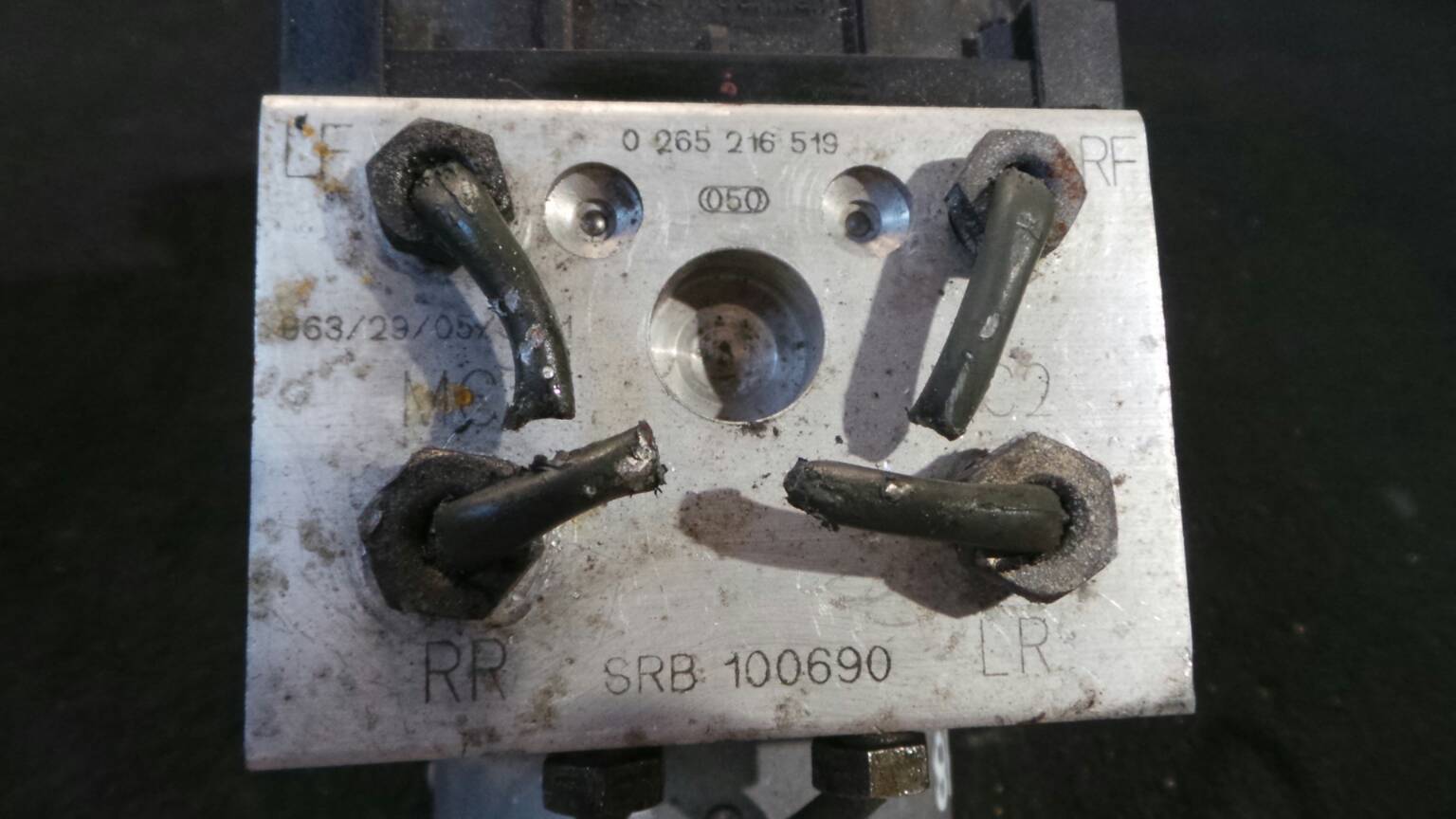 ABS ROVER 200 Hatch (RF) Imagem-2