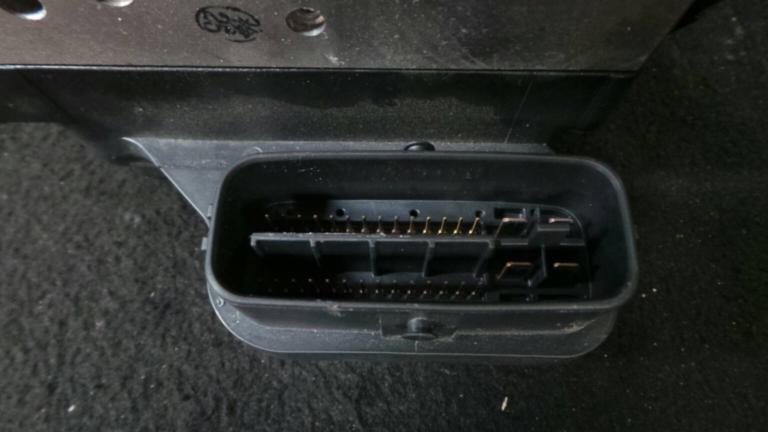 ABS LEXUS IS II (GSE2_, ALE2_, USE2_) Imagem-1