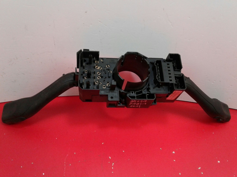 Manípulo de luzes SKODA Fabia I Hatchback (6Y2) Imagem-2