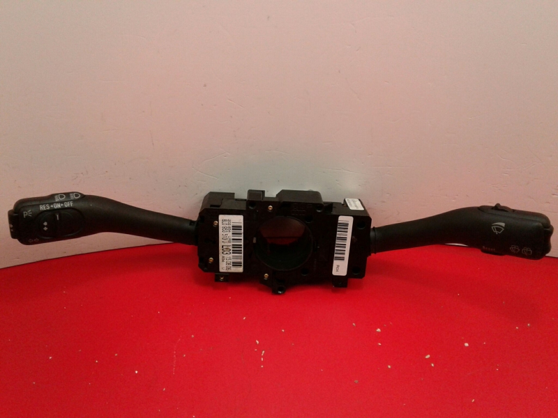 Manípulo de luzes SKODA Octavia II Hatchback (1Z3)