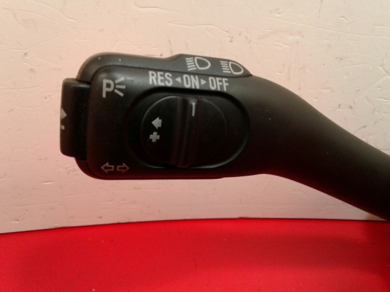 Manípulo de luzes SKODA Fabia I Hatchback (6Y2) Imagem-11