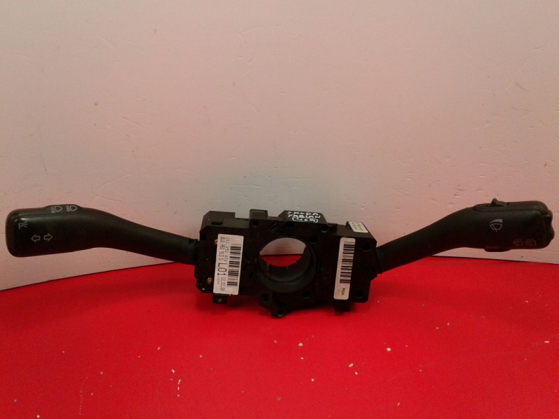 Manípulo de luzes SKODA Fabia I Hatchback (6Y2)