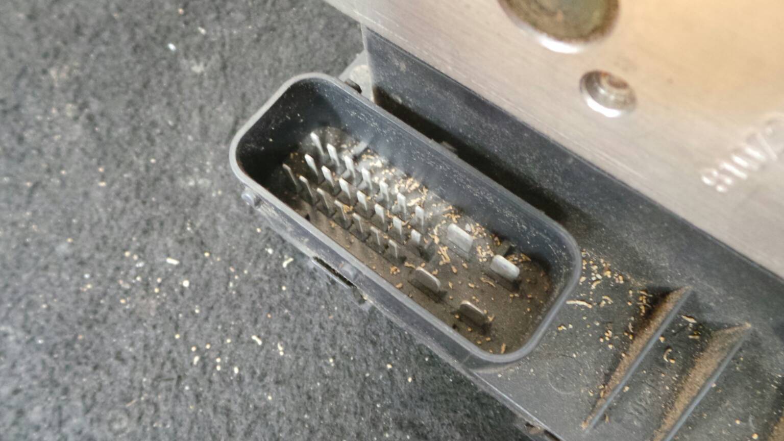 ABS KIA Carnival II (GQ) Imagem-1