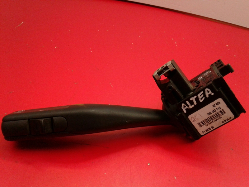 Light and wiper lever set SEAT Altea XL (5P5, 5P8) Imagem-1