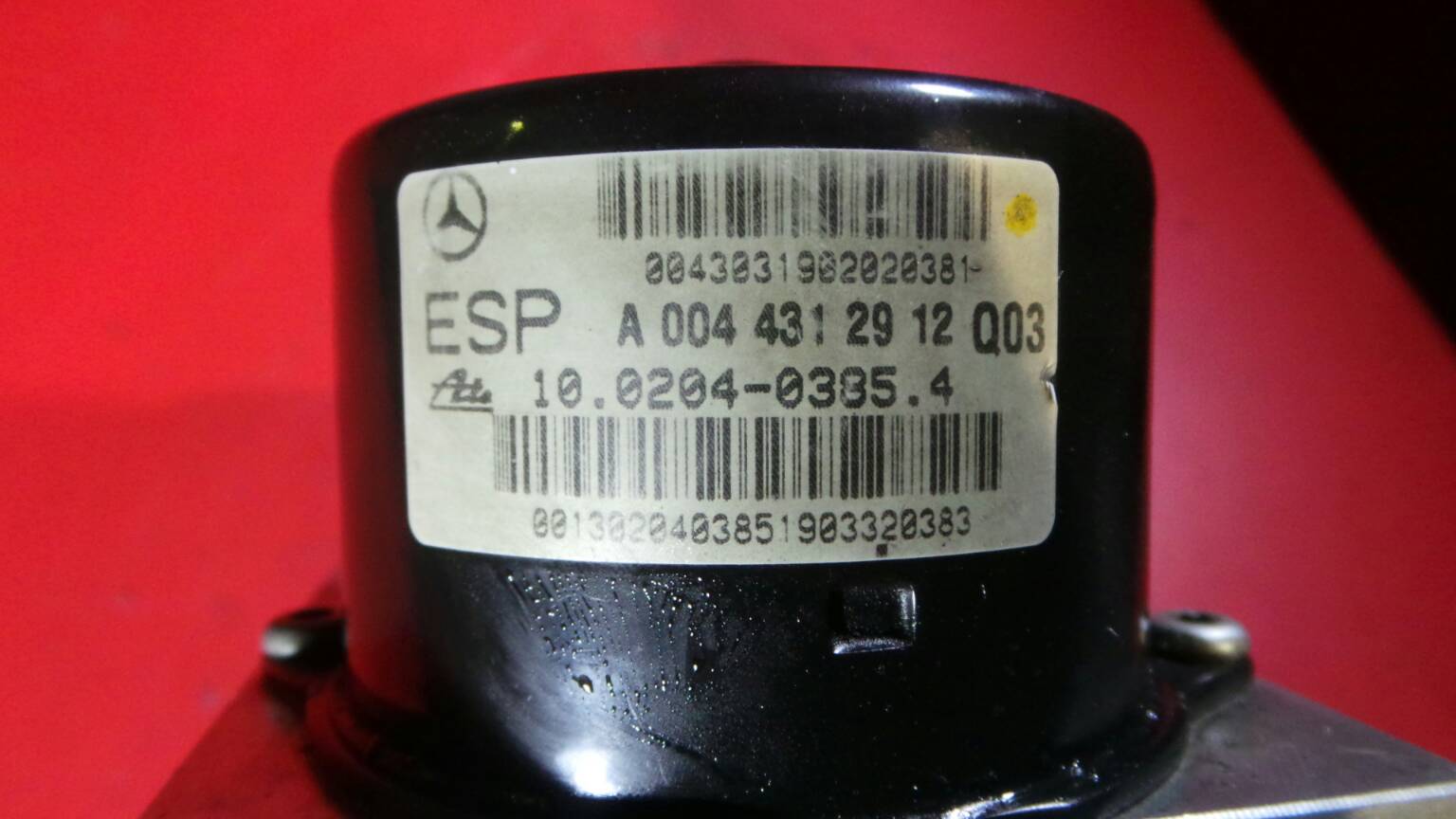 ABS MERCEDES-BENZ Classe C (W203) Imagem-1