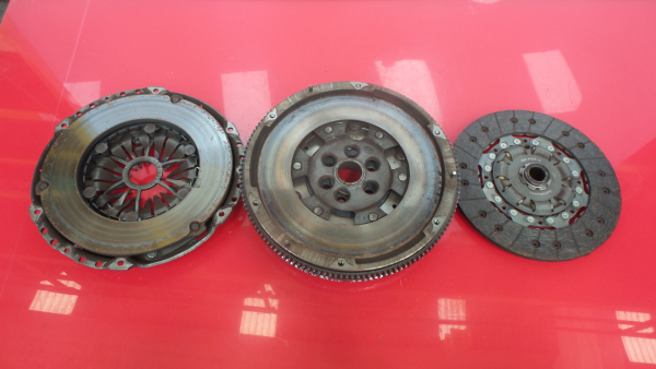 Volante motor VOLKSWAGEN Golf Plus (5M1, 521) Imagem-6