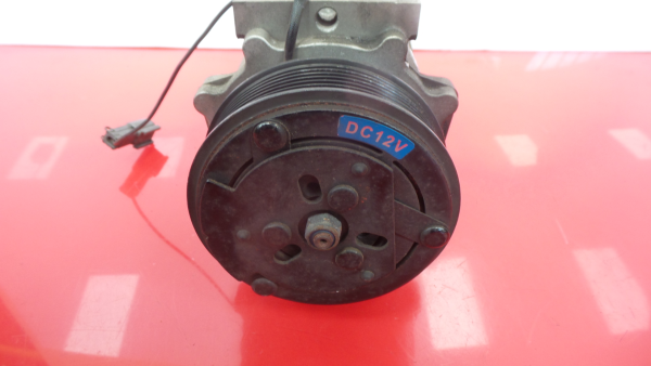 Compresseur AC MITSUBISHI Fuso Imagem-2