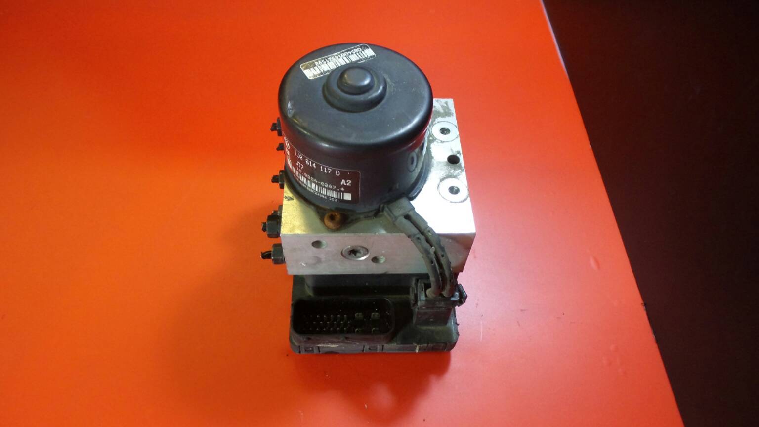 ABS VOLKSWAGEN Golf IV (1J1)