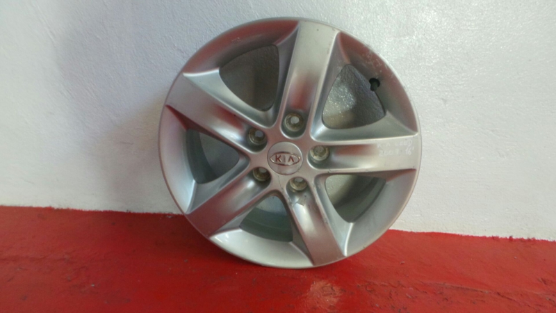 Cerchio Anteriore Destro KIA Ceed (ED) Imagem-1