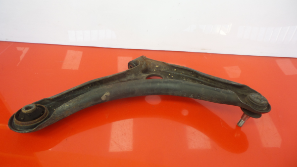 Bras de suspension Avant gauche MITSUBISHI Colt VI (Z3_A, Z2_A) Imagem-5