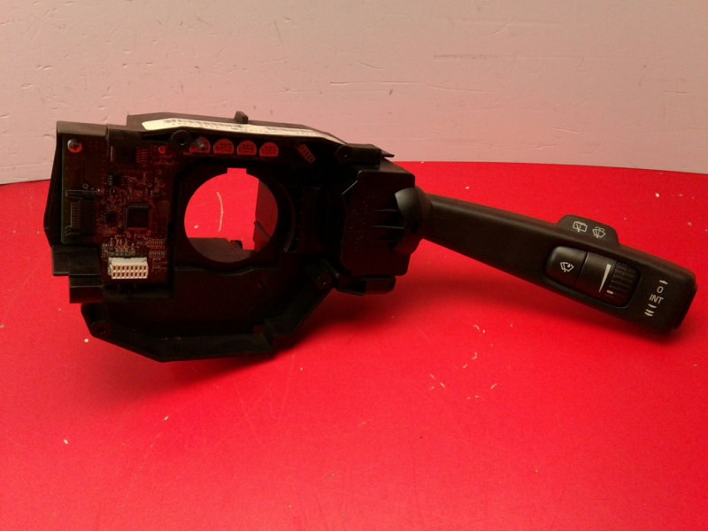 Mando de luces y limpia parabrisas VOLVO V50 (MW)