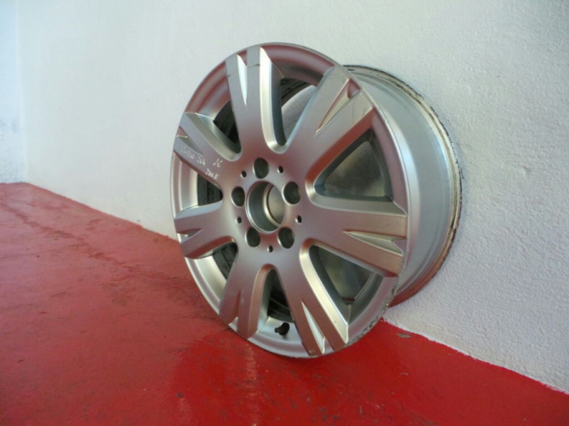 Right front Rim MERCEDES-BENZ Classe C (W204)