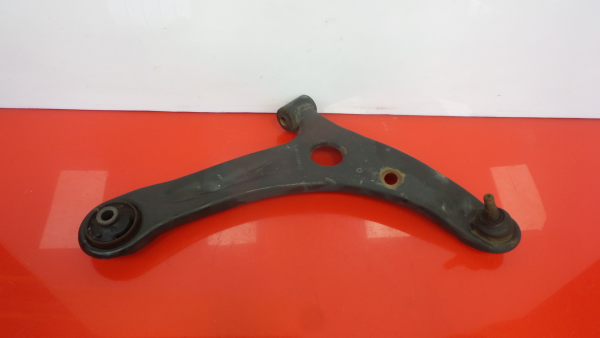 Bras de suspension Avant Droite MITSUBISHI Colt VI (Z3_A, Z2_A)