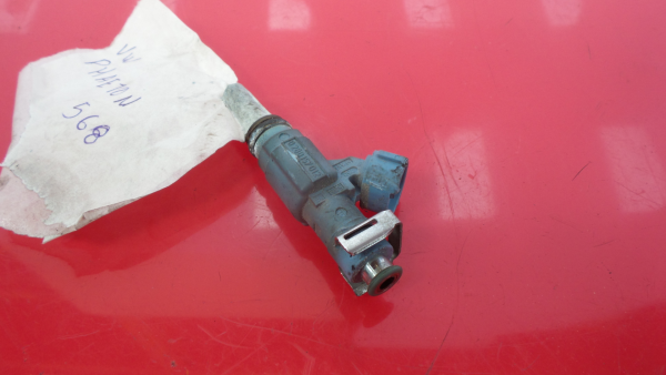 Injecteur VOLKSWAGEN Phaeton (3D) Imagem-1
