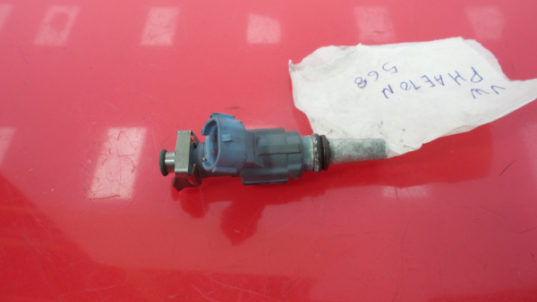Injecteur VOLKSWAGEN Phaeton (3D) Imagem-3