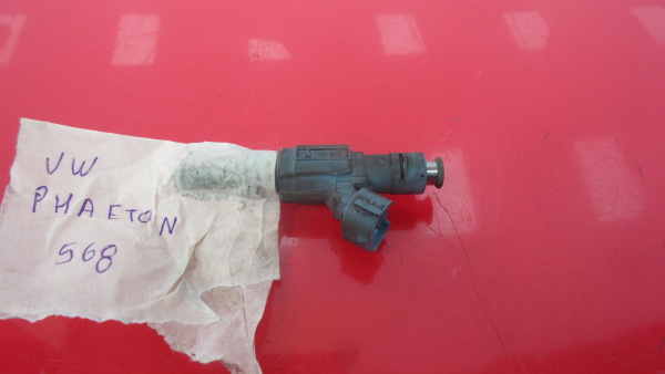 Injecteur VOLKSWAGEN Phaeton (3D) Imagem-1