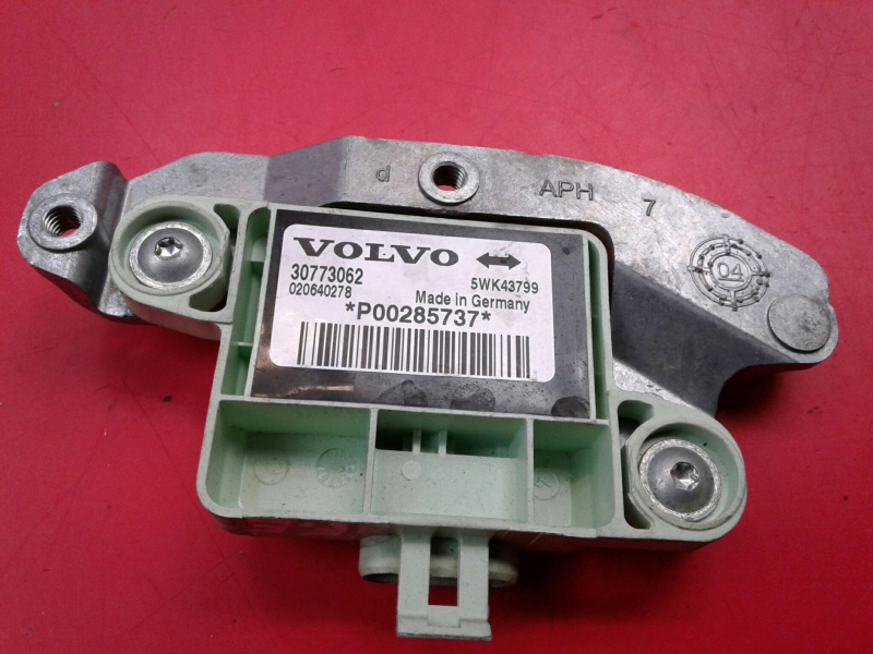 Sensor de impacto VOLVO XC70 II Imagem-1