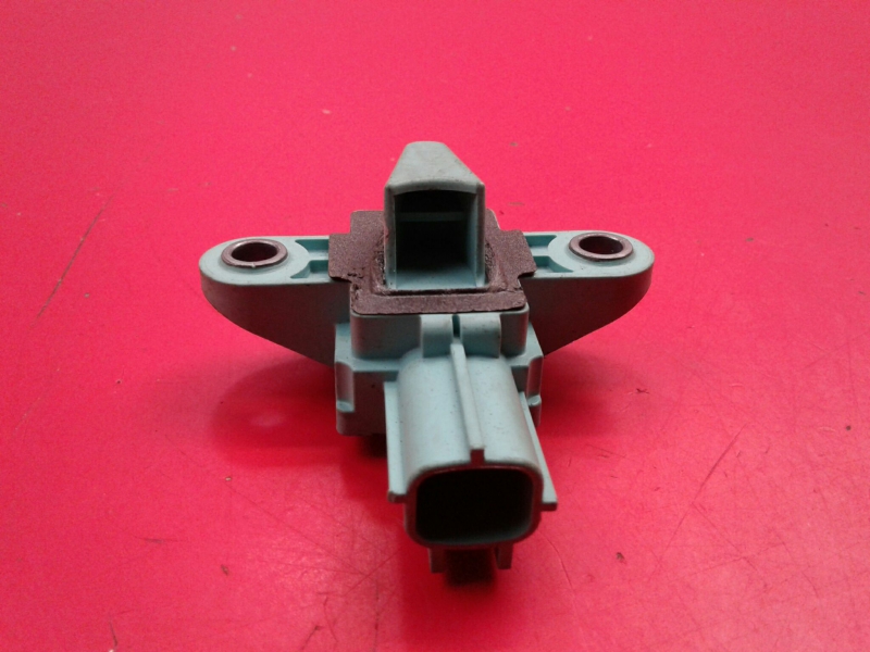 Sensor de impacto AUDI A4 Allroad (8KH, B8) Imagem-1