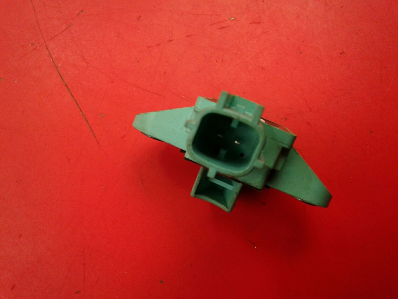 Sensor de impacto AUDI A4 Allroad (8KH, B8) Imagem-1
