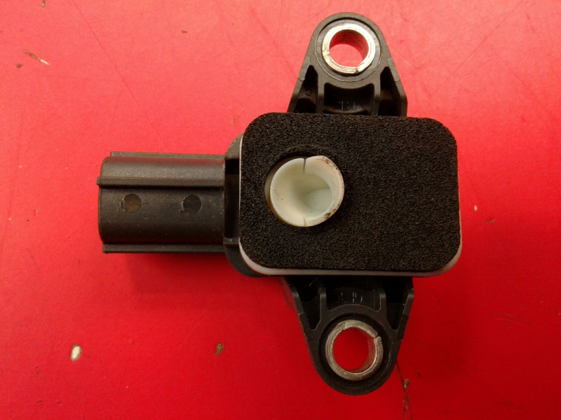 Sensor de impacto AUDI A4 (8EC, B7) Imagem-1