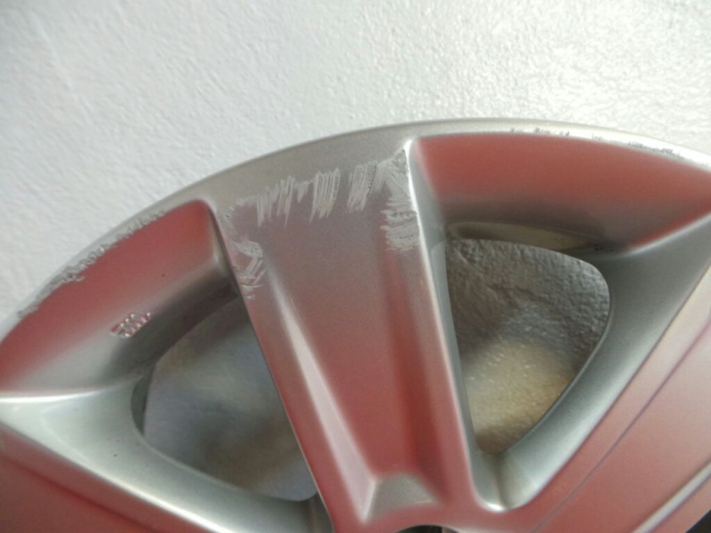 Jante Avant Droite MITSUBISHI Colt VI (Z3_A, Z2_A) Imagem-2