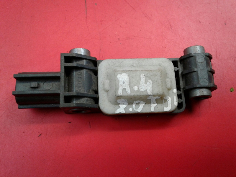 Sensor de impacto AUDI A4 (8EC, B7) Imagem-1