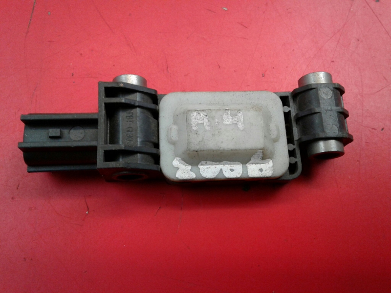 Sensor de impacto AUDI A4 (8EC, B7) Imagem-1