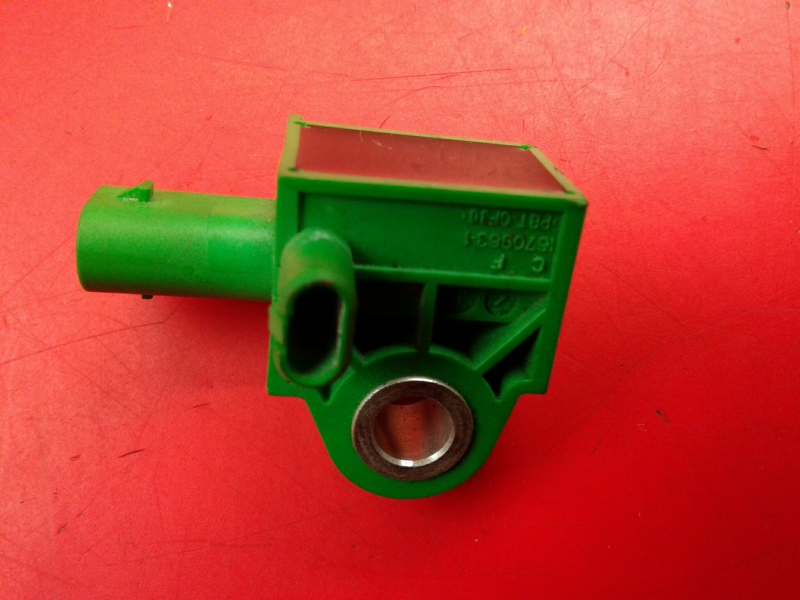 Sensor de impacto VOLKSWAGEN Golf VII (5G1, BQ1, BE1, BE2) Imagem-1
